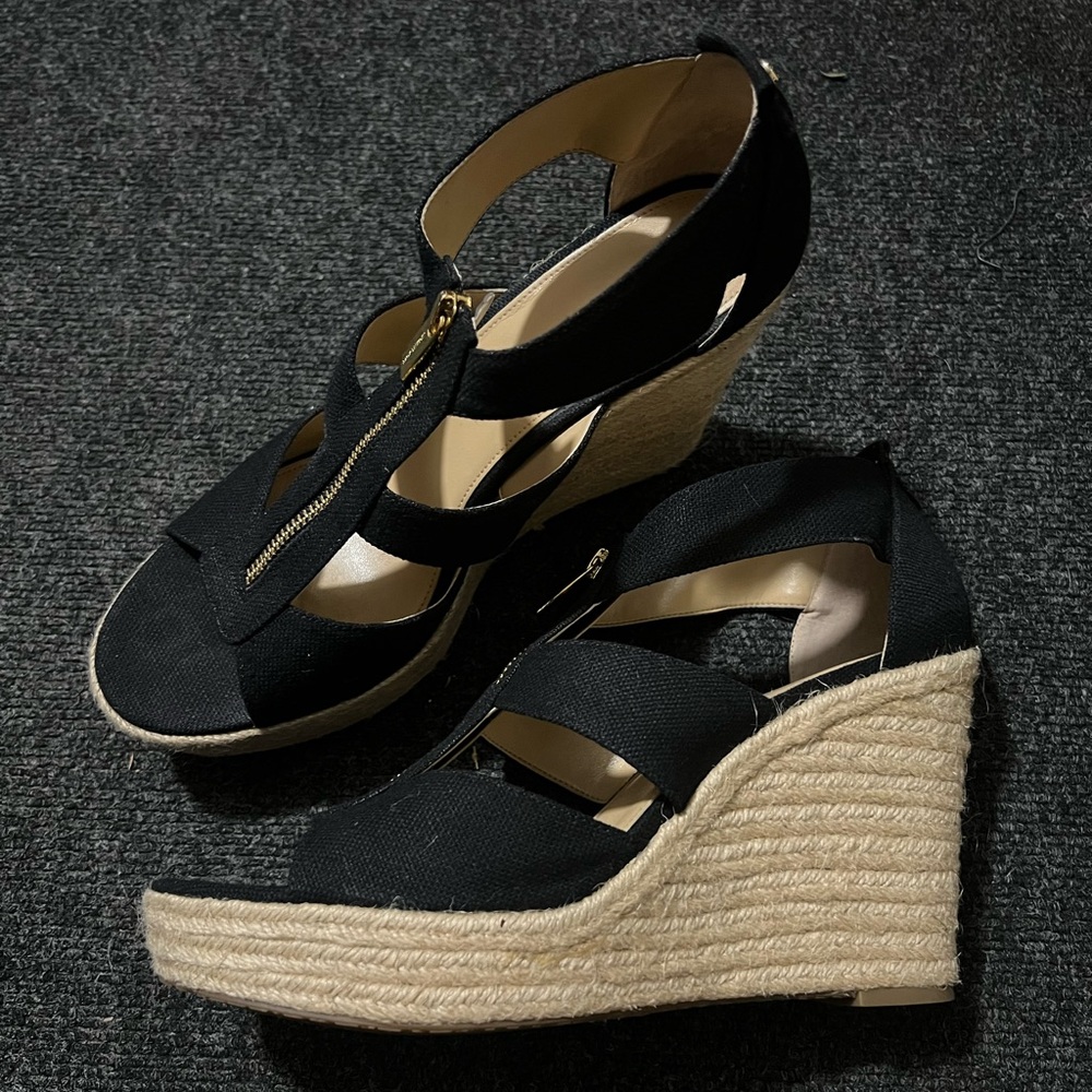 Micheal Kors Wedges